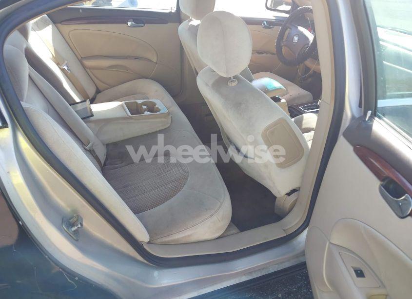 Photo 8 of 2008 Buick Lucerne CX (VIN 1G4HP57258U155565)