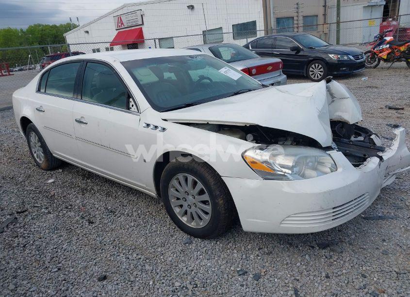 2007 Buick Lucerne CX (VIN 1G4HP57297U175171) main photo