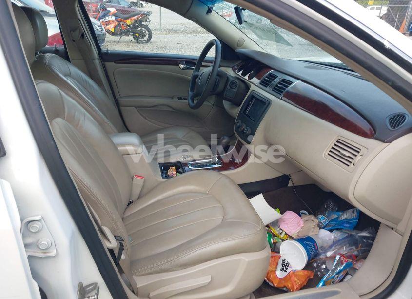 Photo 5 of 2007 Buick Lucerne CX (VIN 1G4HP57297U175171)