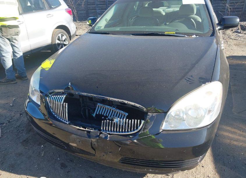 Photo 6 of 2008 Buick Lucerne CX (VIN 1G4HP572X8U112744)