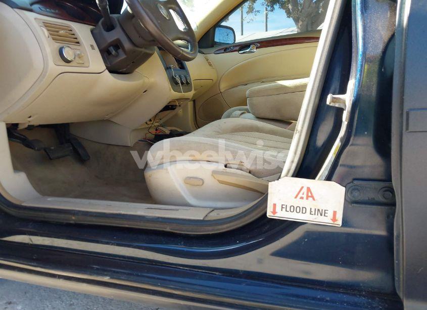 Photo 6 of 2008 Buick Lucerne CX (VIN 1G4HP572X8U204274)