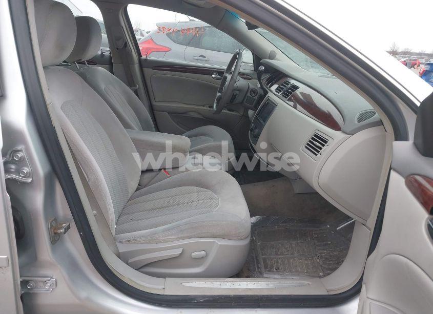 Photo 5 of 2009 Buick Lucerne CX (VIN 1G4HP57M09U143942)