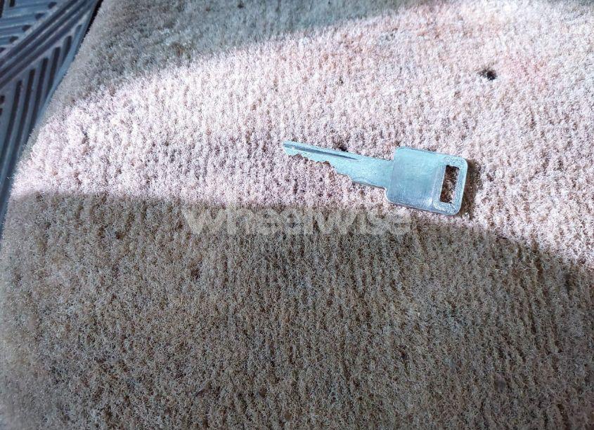 Photo 11 of 1994 Buick Lesabre LIMITED (VIN 1G4HR52L1RH527083)