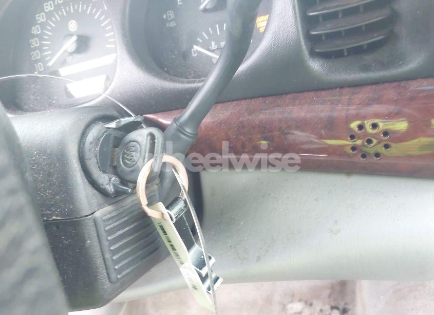 Photo 11 of 2004 Buick Lesabre LIMITED (VIN 1G4HR54K64U152988)