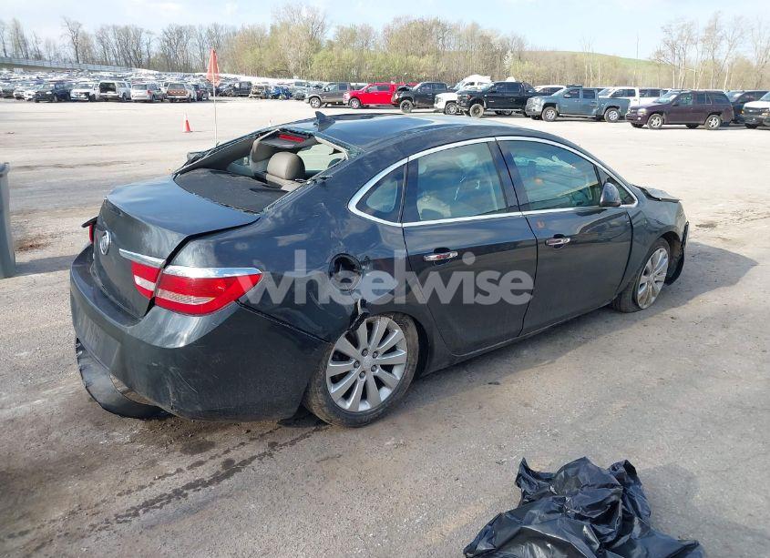 Photo 4 of 2014 Buick Verano (VIN 1G4PN5SKXE4150737)