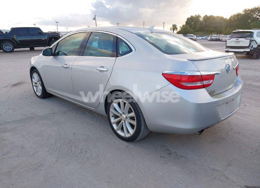 Photo 3 of 2012 Buick Verano (VIN 1G4PP5SK0C4152620)