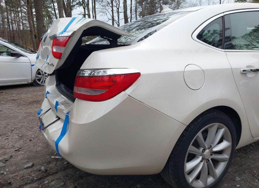 Photo 13 of 2012 Buick Verano (VIN 1G4PP5SK0C4211794)