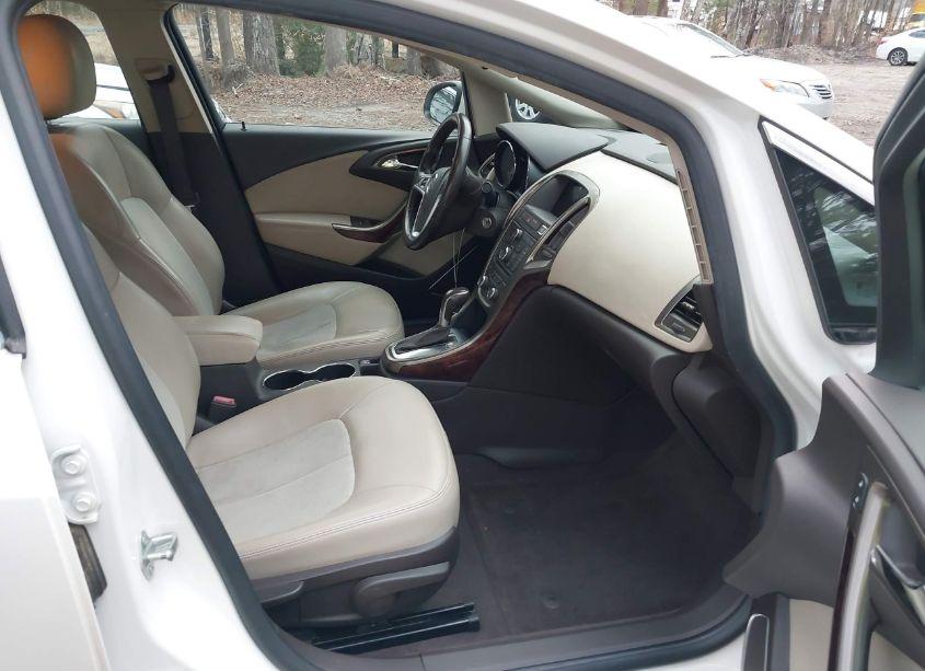 Photo 5 of 2012 Buick Verano (VIN 1G4PP5SK0C4211794)