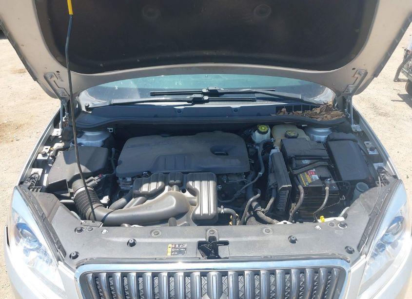 Photo 10 of 2012 Buick Verano (VIN 1G4PP5SK0C4217918)