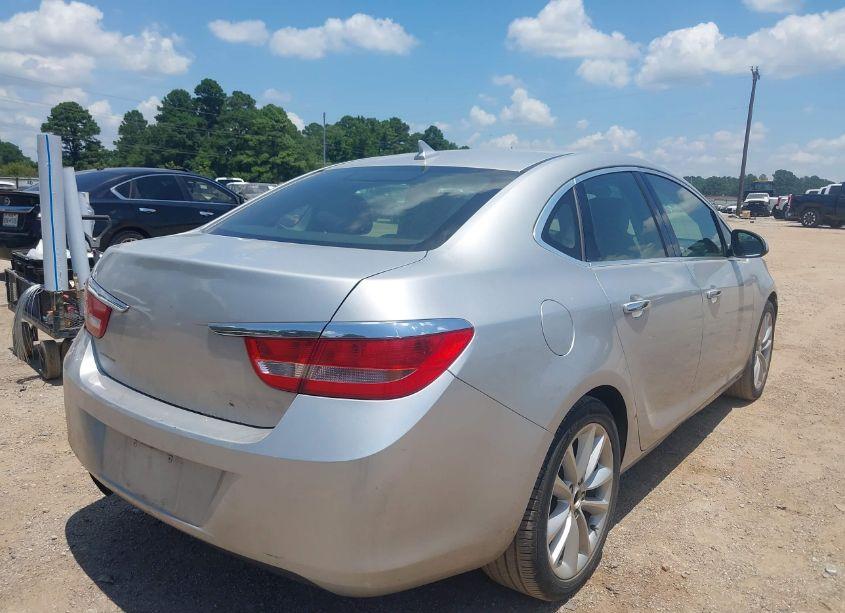 Photo 4 of 2012 Buick Verano (VIN 1G4PP5SK0C4217918)