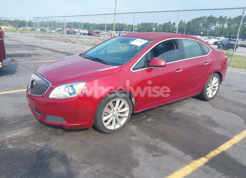 Photo 2 of 2012 Buick Verano (VIN 1G4PP5SK0C4218986)