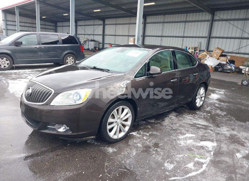 Photo 2 of 2012 Buick Verano (VIN 1G4PP5SK0C4227509)
