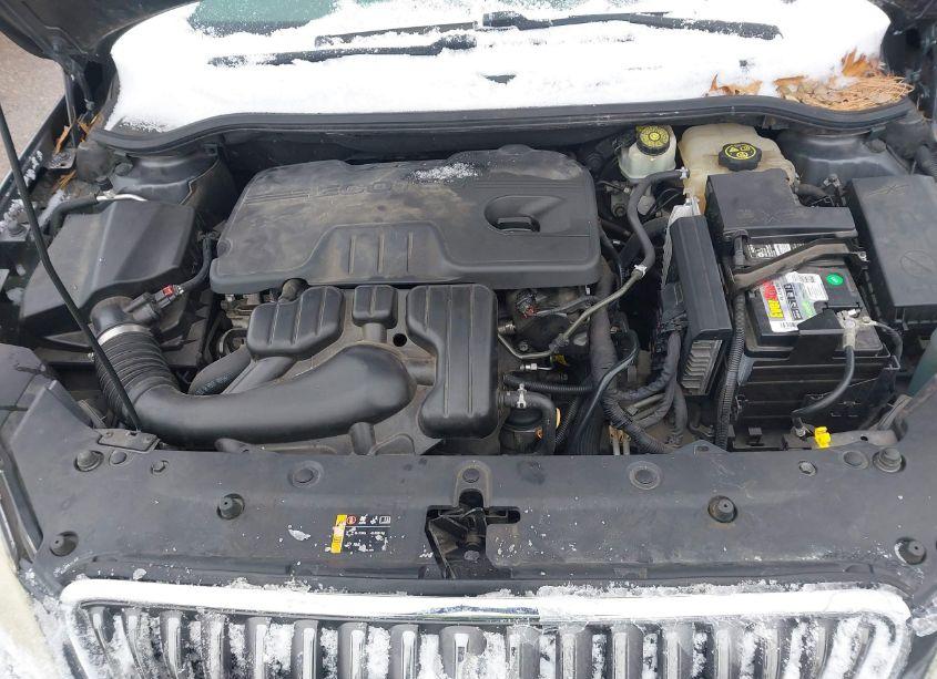 Photo 10 of 2013 Buick Verano (VIN 1G4PP5SK0D4211019)