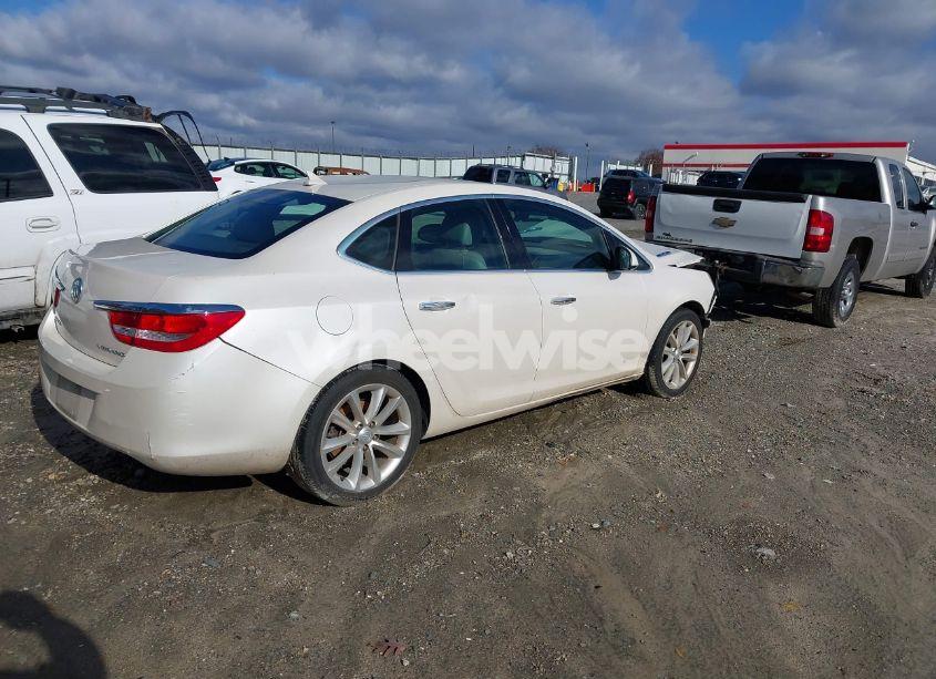 Photo 4 of 2013 Buick Verano (VIN 1G4PP5SK0D4214194)