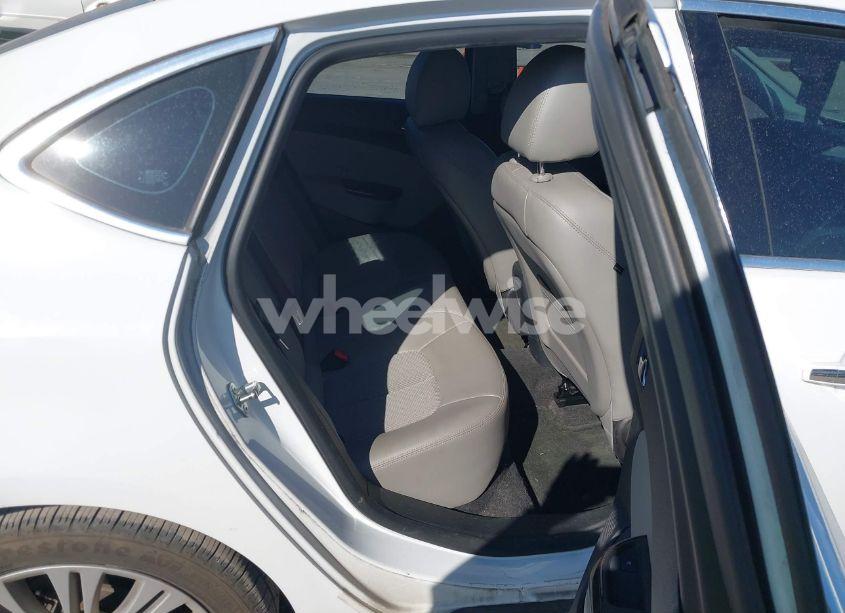 Photo 8 of 2014 Buick Verano (VIN 1G4PP5SK0E4153852)