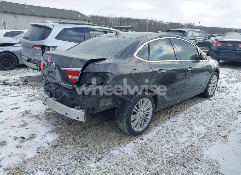 Photo 4 of 2014 Buick Verano (VIN 1G4PP5SK0E4154032)