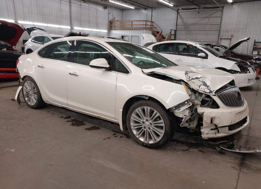 2014 Buick Verano (VIN 1G4PP5SK0E4169243) main photo