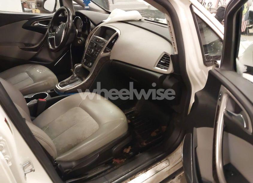 Photo 5 of 2015 Buick Verano (VIN 1G4PP5SK0F4159653)