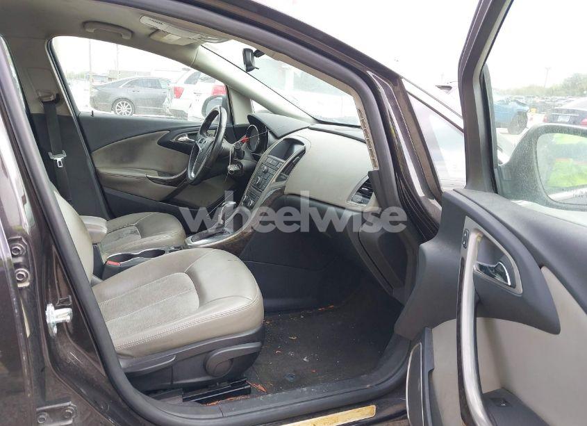 Photo 5 of 2015 Buick Verano (VIN 1G4PP5SK0F4215297)