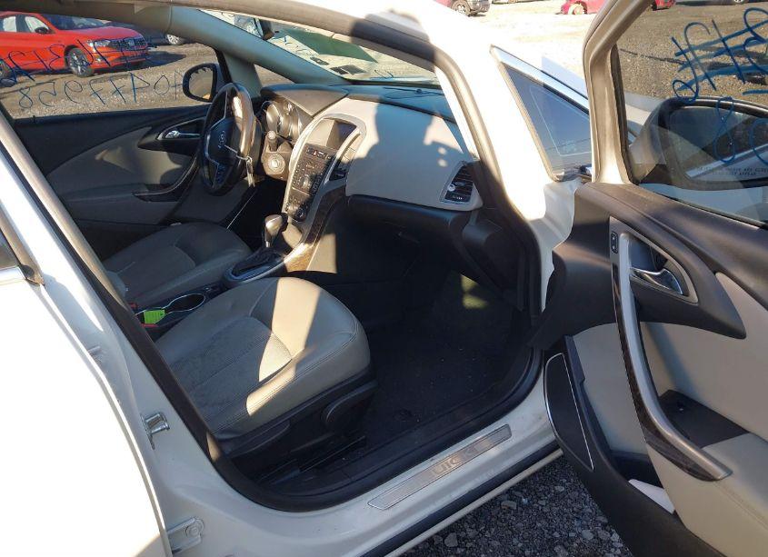 Photo 5 of 2016 Buick Verano (VIN 1G4PP5SK0G4101107)