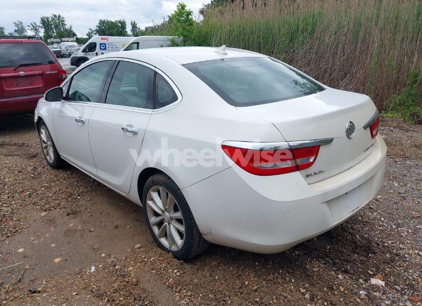 Photo 3 of 2013 Buick Verano (VIN 1G4PP5SK1D4130868)