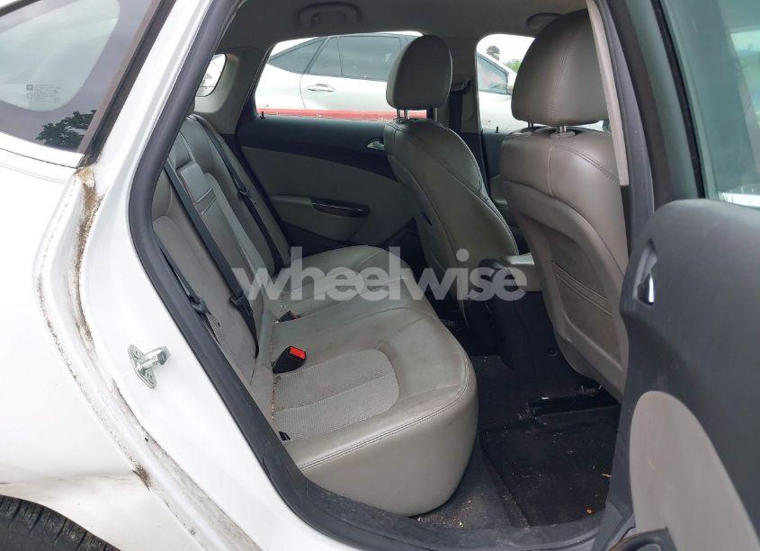 Photo 8 of 2013 Buick Verano (VIN 1G4PP5SK1D4130868)