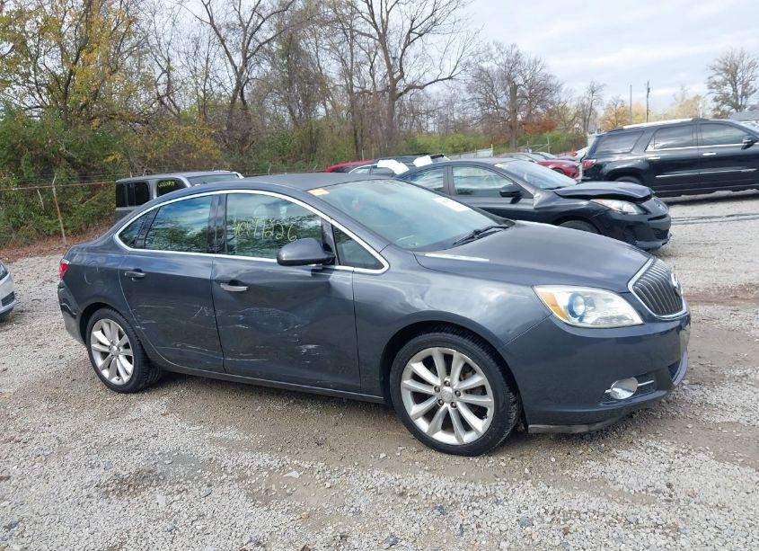 Photo 13 of 2013 Buick Verano (VIN 1G4PP5SK1D4142051)