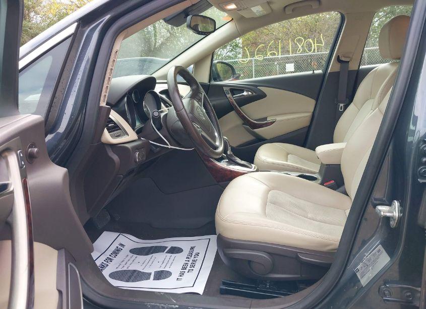 Photo 5 of 2013 Buick Verano (VIN 1G4PP5SK1D4142051)