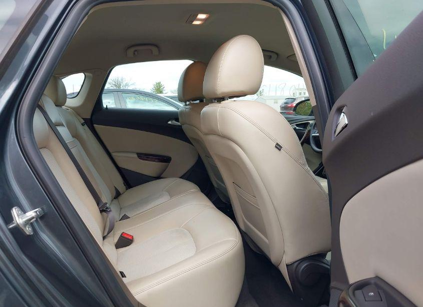 Photo 8 of 2013 Buick Verano (VIN 1G4PP5SK1D4142051)