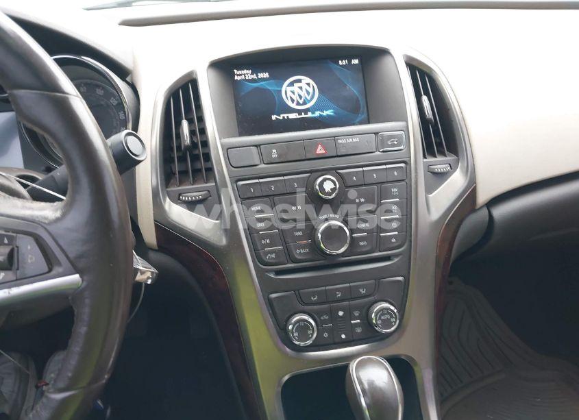 Photo 16 of 2013 Buick Verano (VIN 1G4PP5SK1D4144558)