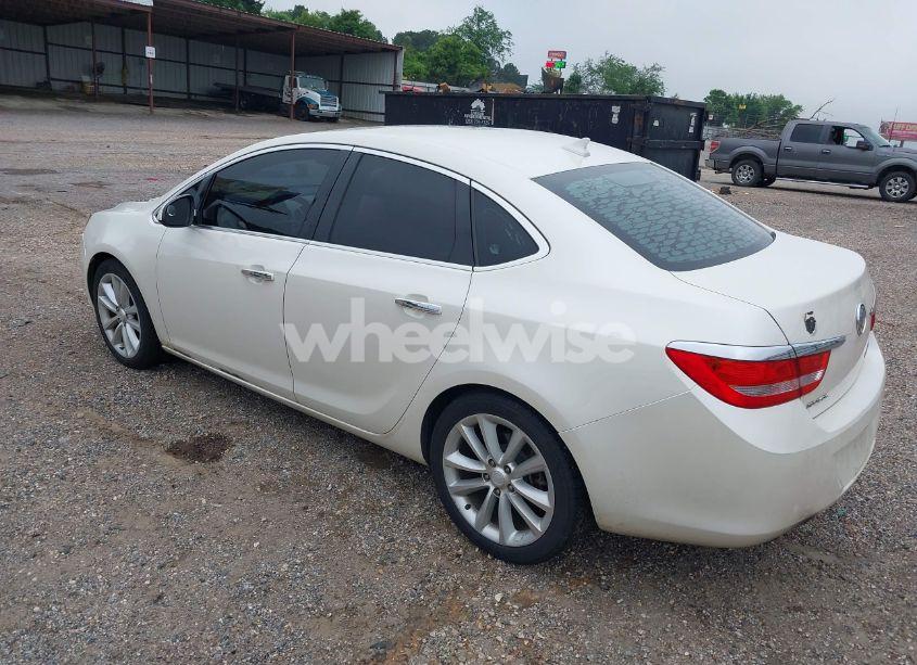 Photo 3 of 2013 Buick Verano (VIN 1G4PP5SK1D4144558)