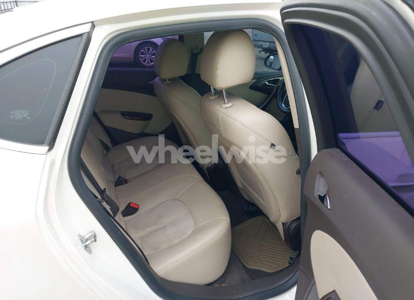 Photo 8 of 2013 Buick Verano (VIN 1G4PP5SK1D4144558)