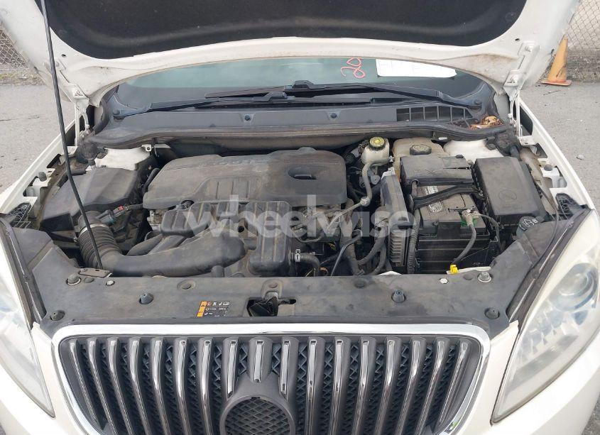 Photo 10 of 2013 Buick Verano (VIN 1G4PP5SK1D4166317)