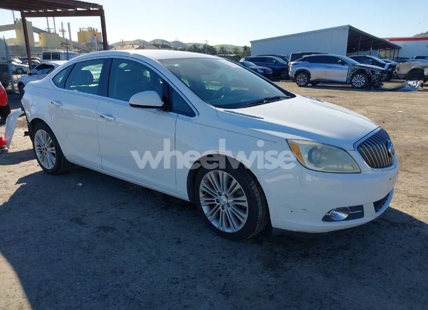 2013 Buick Verano (VIN 1G4PP5SK1D4180833) main photo