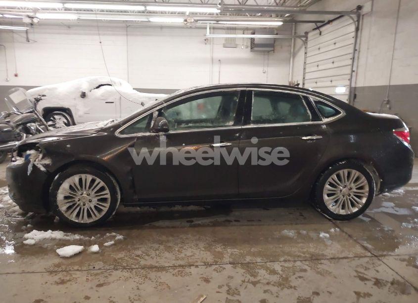 Photo 14 of 2013 Buick Verano (VIN 1G4PP5SK1D4207030)