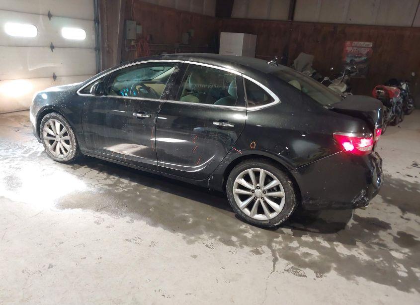 Photo 3 of 2013 Buick Verano (VIN 1G4PP5SK1D4238343)