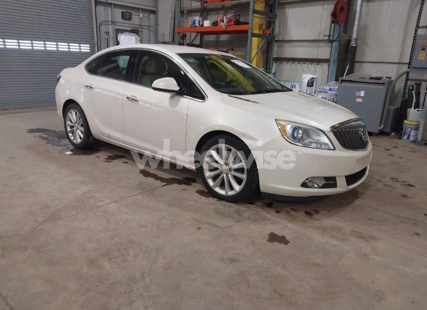2014 Buick Verano (VIN 1G4PP5SK1E4114686) main photo