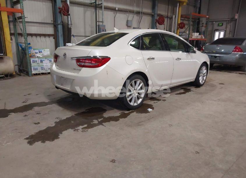 Photo 4 of 2014 Buick Verano (VIN 1G4PP5SK1E4114686)