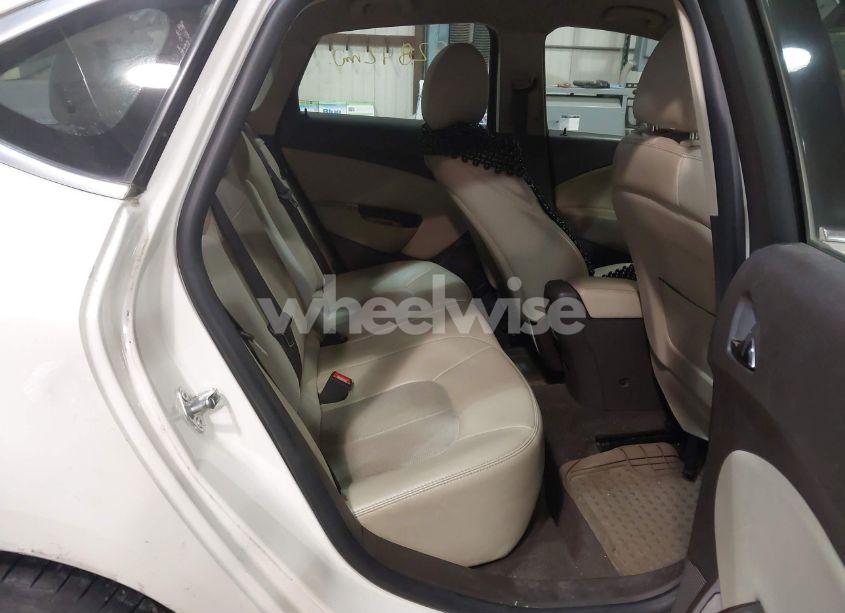 Photo 8 of 2014 Buick Verano (VIN 1G4PP5SK1E4114686)