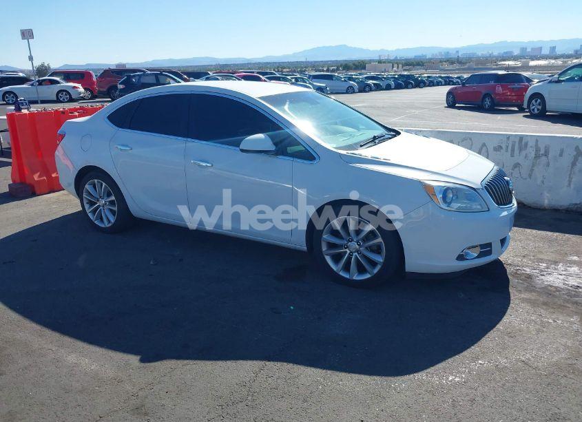 2014 Buick Verano (VIN 1G4PP5SK1E4134517) main photo