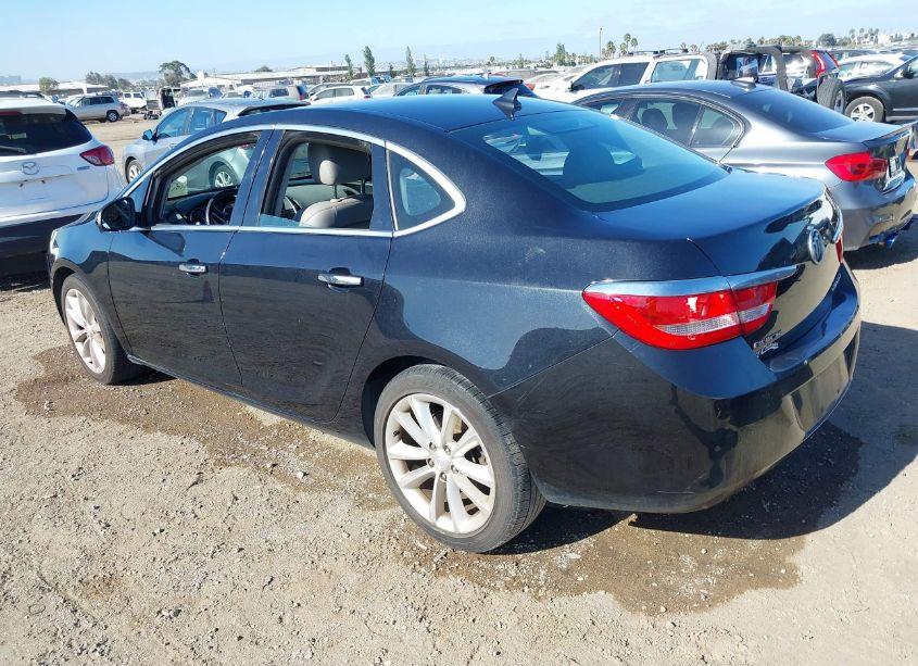 Photo 3 of 2014 Buick Verano (VIN 1G4PP5SK1E4224489)