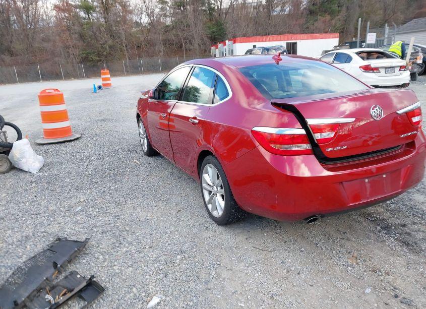 Photo 3 of 2014 Buick Verano (VIN 1G4PP5SK1E4235928)