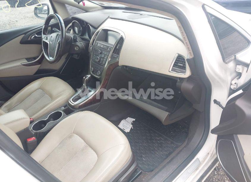 Photo 5 of 2015 Buick Verano (VIN 1G4PP5SK1F4192824)