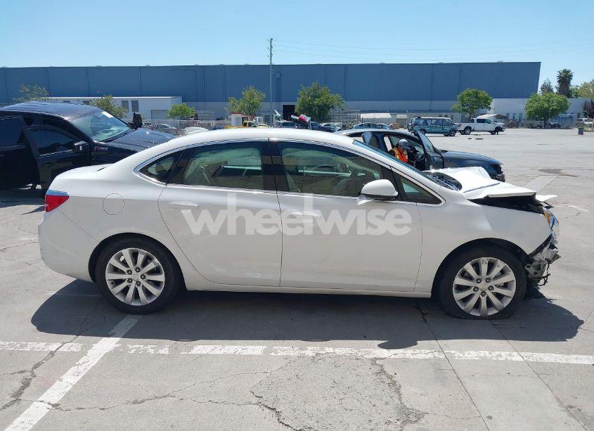 Photo 14 of 2015 Buick Verano (VIN 1G4PP5SK1F4194086)