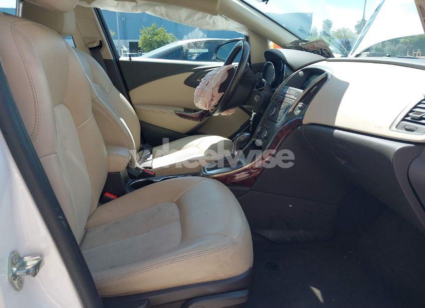 Photo 5 of 2015 Buick Verano (VIN 1G4PP5SK1F4194086)