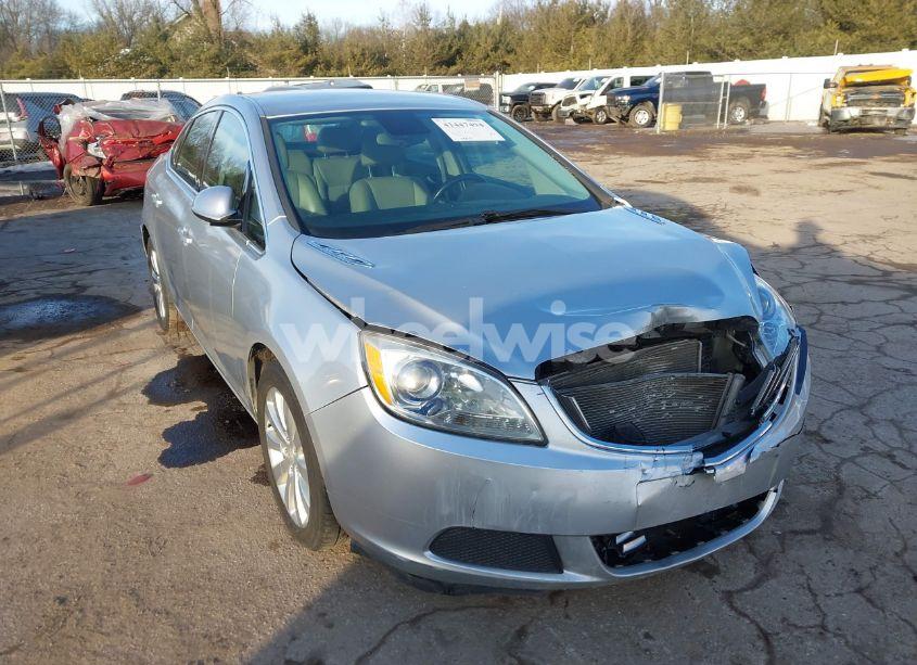 2015 Buick Verano (VIN 1G4PP5SK1F4217902) main photo