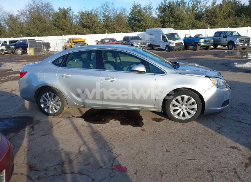 Photo 13 of 2015 Buick Verano (VIN 1G4PP5SK1F4217902)