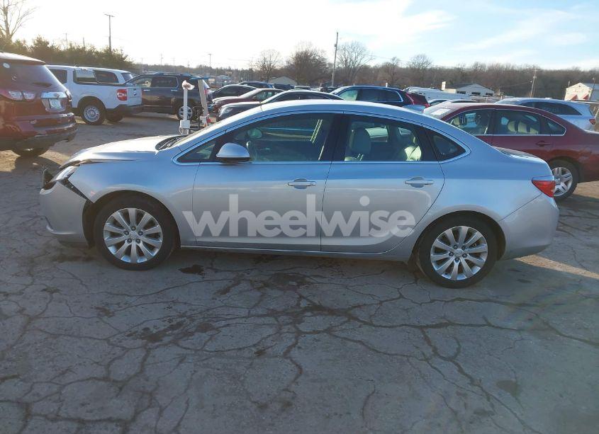Photo 14 of 2015 Buick Verano (VIN 1G4PP5SK1F4217902)