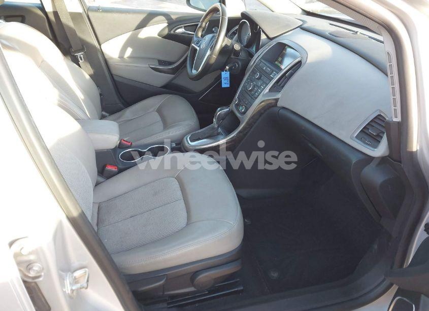 Photo 5 of 2015 Buick Verano (VIN 1G4PP5SK1F4217902)