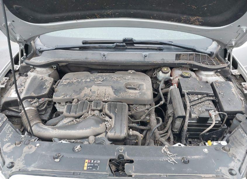 Photo 10 of 2015 Buick Verano (VIN 1G4PP5SK1F4219746)